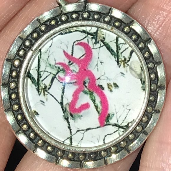 19" Pink and White Browning Cable Chain Necklace - Picture 1 of 6